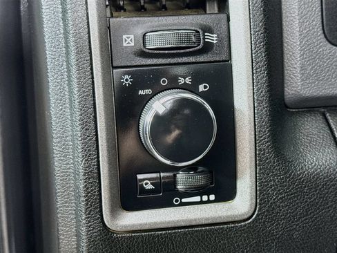 Used 2019 RAM 1500 Tradesman AWD/4WD image 11