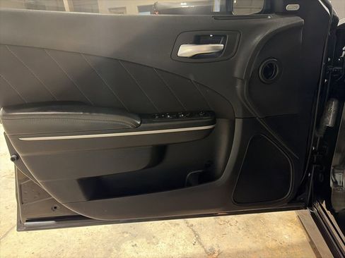 Certified 2020 Dodge Charger Scat Pack w/ Driver Convenience Group image 13