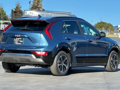 New 2026 Kia Niro SX image 4