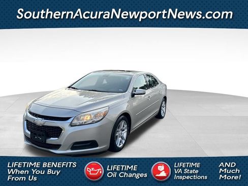 Used 2015 Chevrolet Malibu LT w/ Power Convenience Package FWD image 1