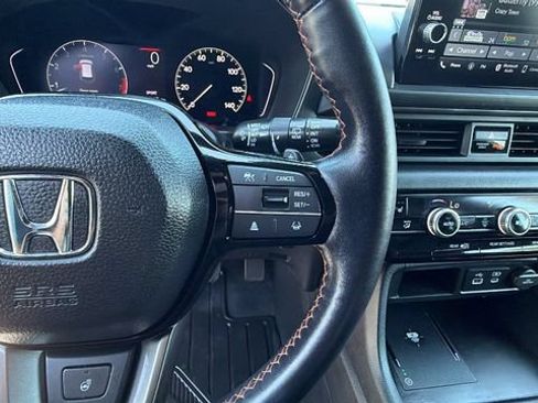 Used 2023 Honda Pilot TrailSport image 28