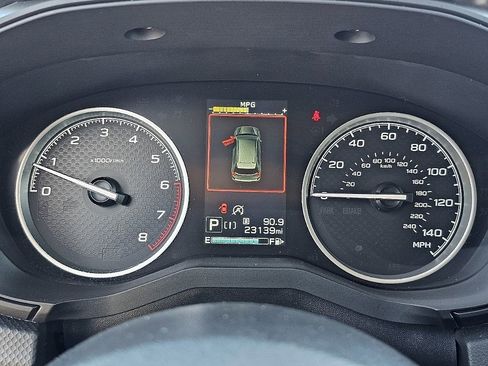 Certified 2023 Subaru Forester Premium AWD/4WD image 39