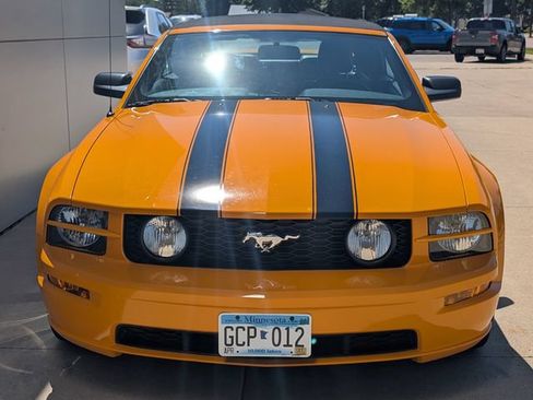 Used 2007 Ford Mustang GT Premium RWD image 8