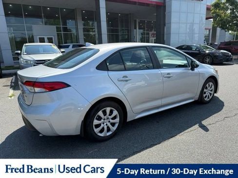 Used 2026 Toyota Corolla LE FWD image 6