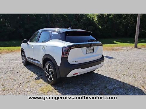 New 2026 Nissan Kicks SV image 29