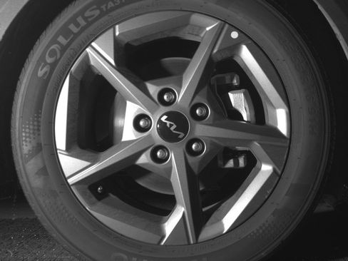 Used 2025 Kia K4 LXS FWD image 13