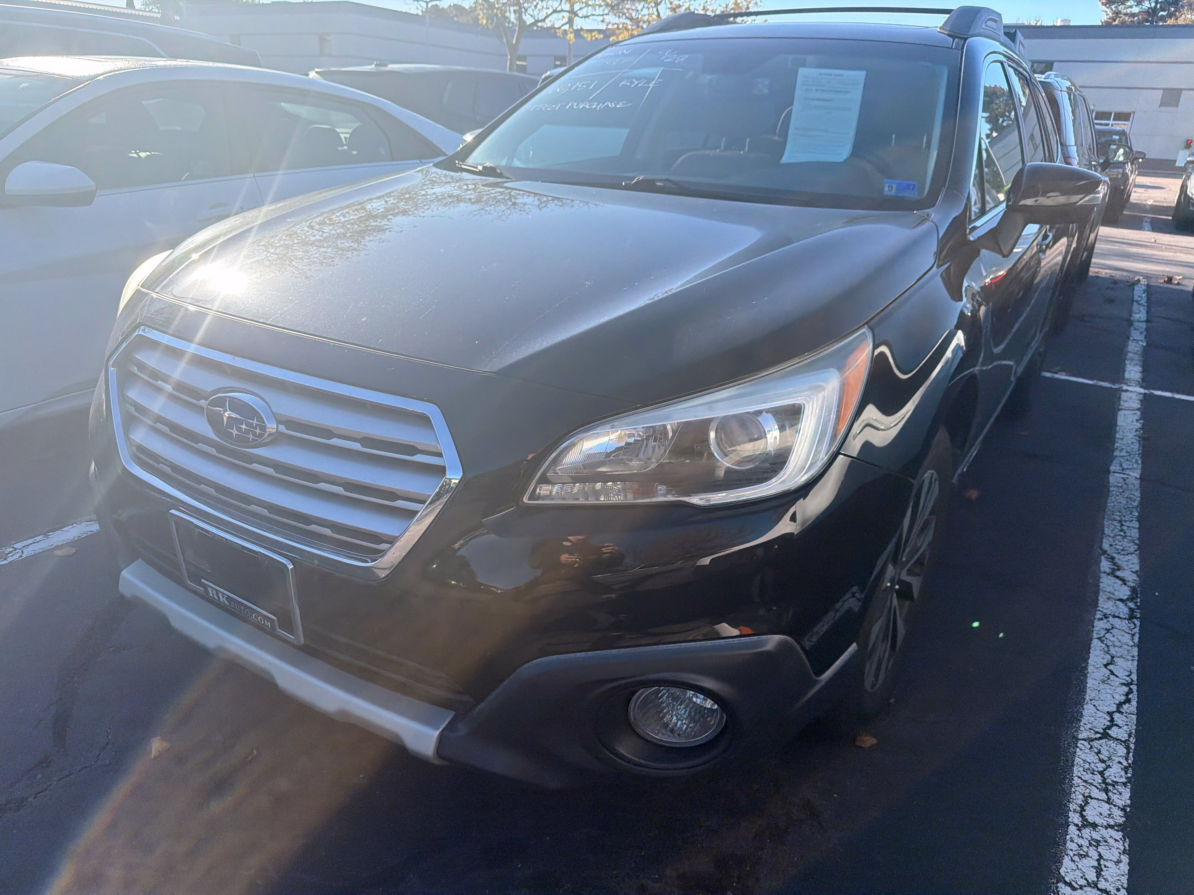 Used 2017 Subaru Outback 2.5i Limited AWD/4WD image 5