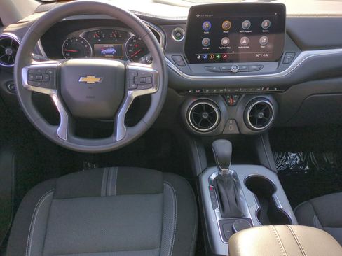 Certified 2024 Chevrolet Blazer LT w/ LPO, Floor Liner Package image 33