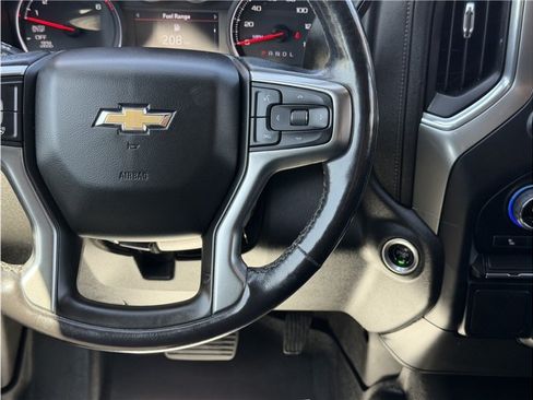 Used 2021 Chevrolet Silverado 1500 LT RWD image 38