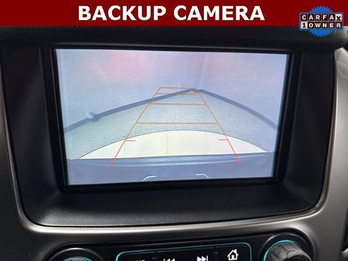 Used 2018 Chevrolet Tahoe LT image 5