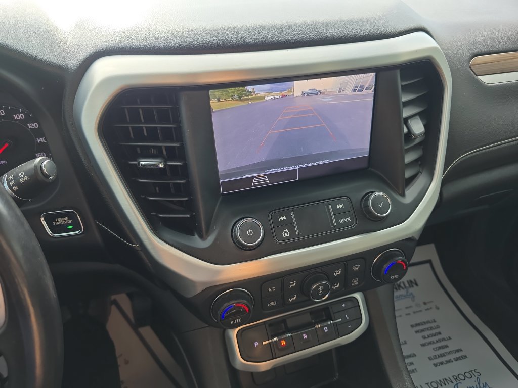 Used 2020 GMC Acadia SLE FWD image 18