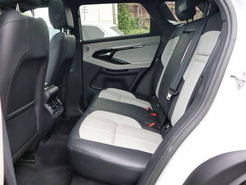 Used 2023 Land Rover Range Rover Evoque R-Dynamic SE AWD/4WD image 36