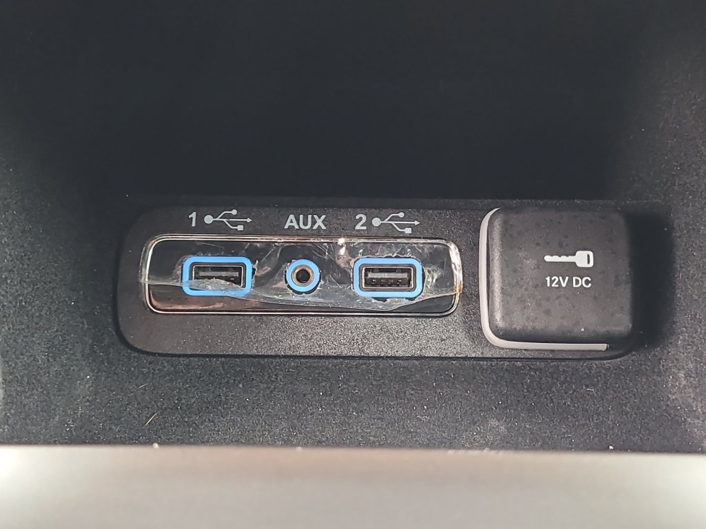 Used 2020 Jeep Grand Cherokee Laredo AWD/4WD image 28