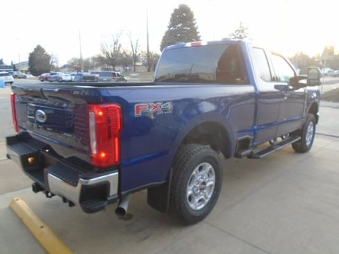 New 2026 Ford F250 XLT w/ FX4 Off-Road Package AWD/4WD image 13