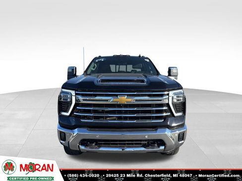Used 2024 Chevrolet Silverado 2500 LTZ w/ LTZ Plus Package image 8