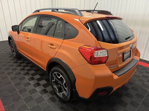 Used 2014 Subaru Crosstrek 2.0i Premium w/ Moonroof Package AWD/4WD image 2