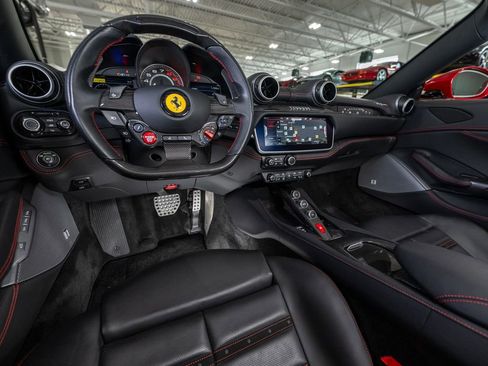 Certified 2022 Ferrari Portofino M RWD image 25