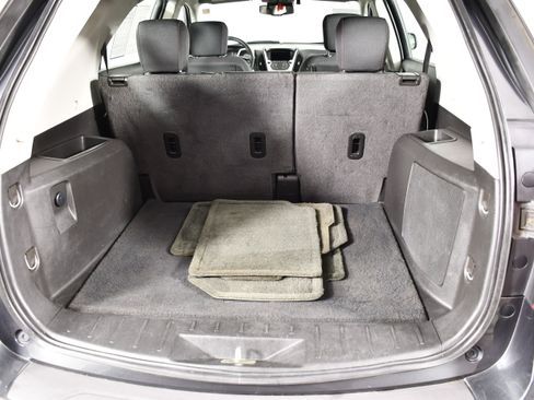 Used 2017 Chevrolet Equinox LS FWD image 46