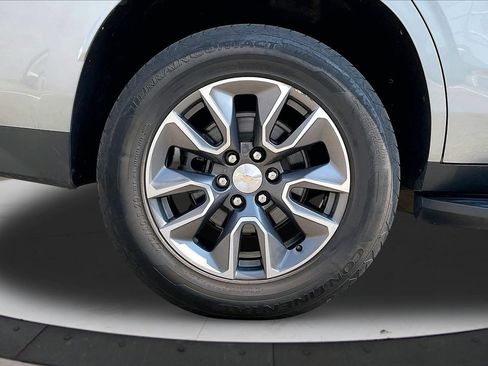 Used 2023 Chevrolet Tahoe LT w/ Luxury Package AWD/4WD image 38