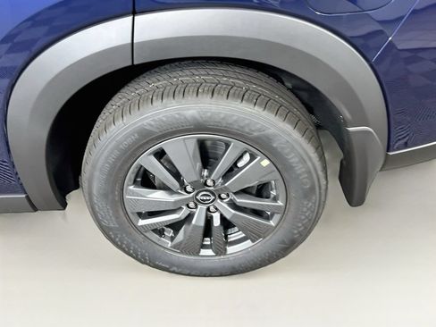 New 2026 Nissan Pathfinder SV AWD/4WD image 24