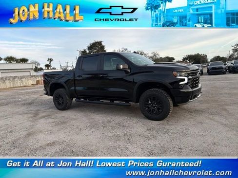 New 2026 Chevrolet Silverado 1500 ZR2 image 18