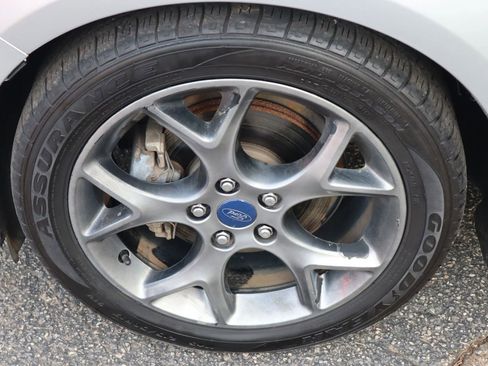 Used 2014 Ford Focus SE w/ Equipment Group 201A image 30