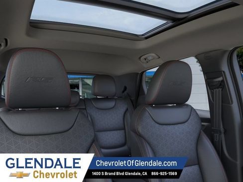 New 2027 Chevrolet Bolt RS w/ Super Cruise Package FWD image 24