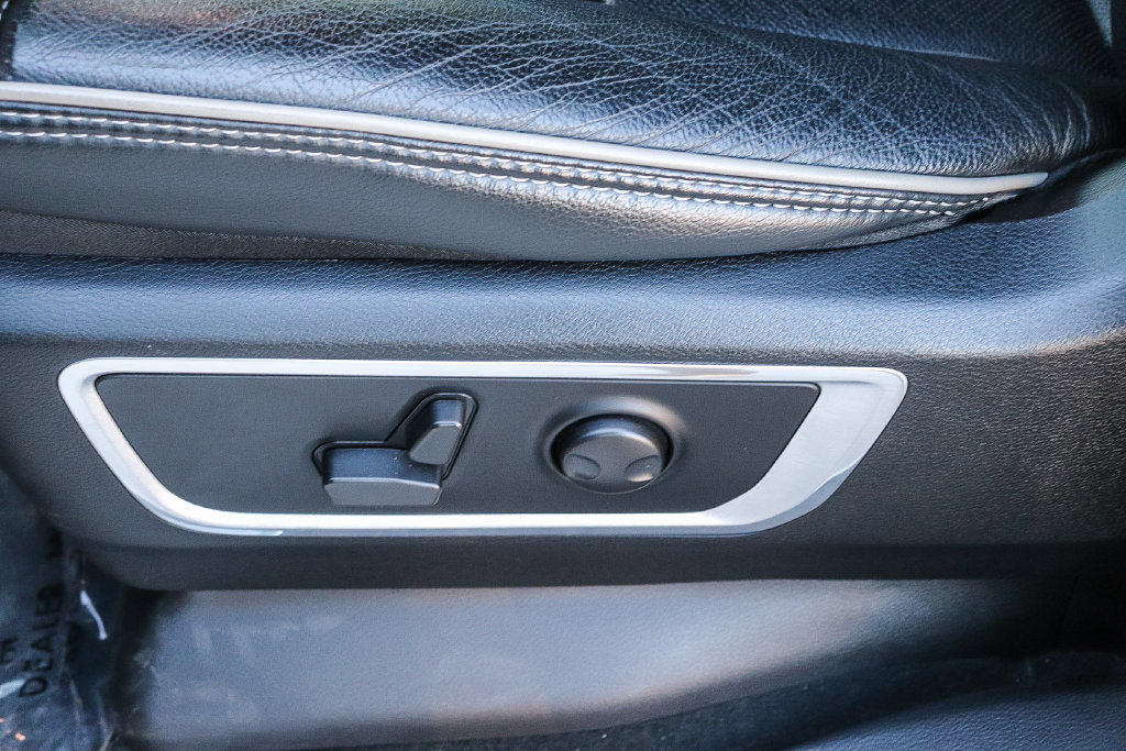 Used 2022 RAM 1500 Laramie AWD/4WD image 24