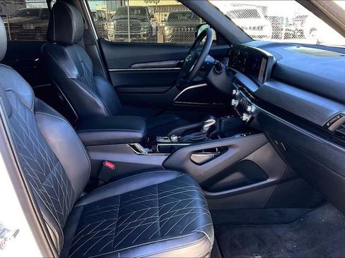 Used 2024 Kia Telluride SX Prestige X-Line image 7