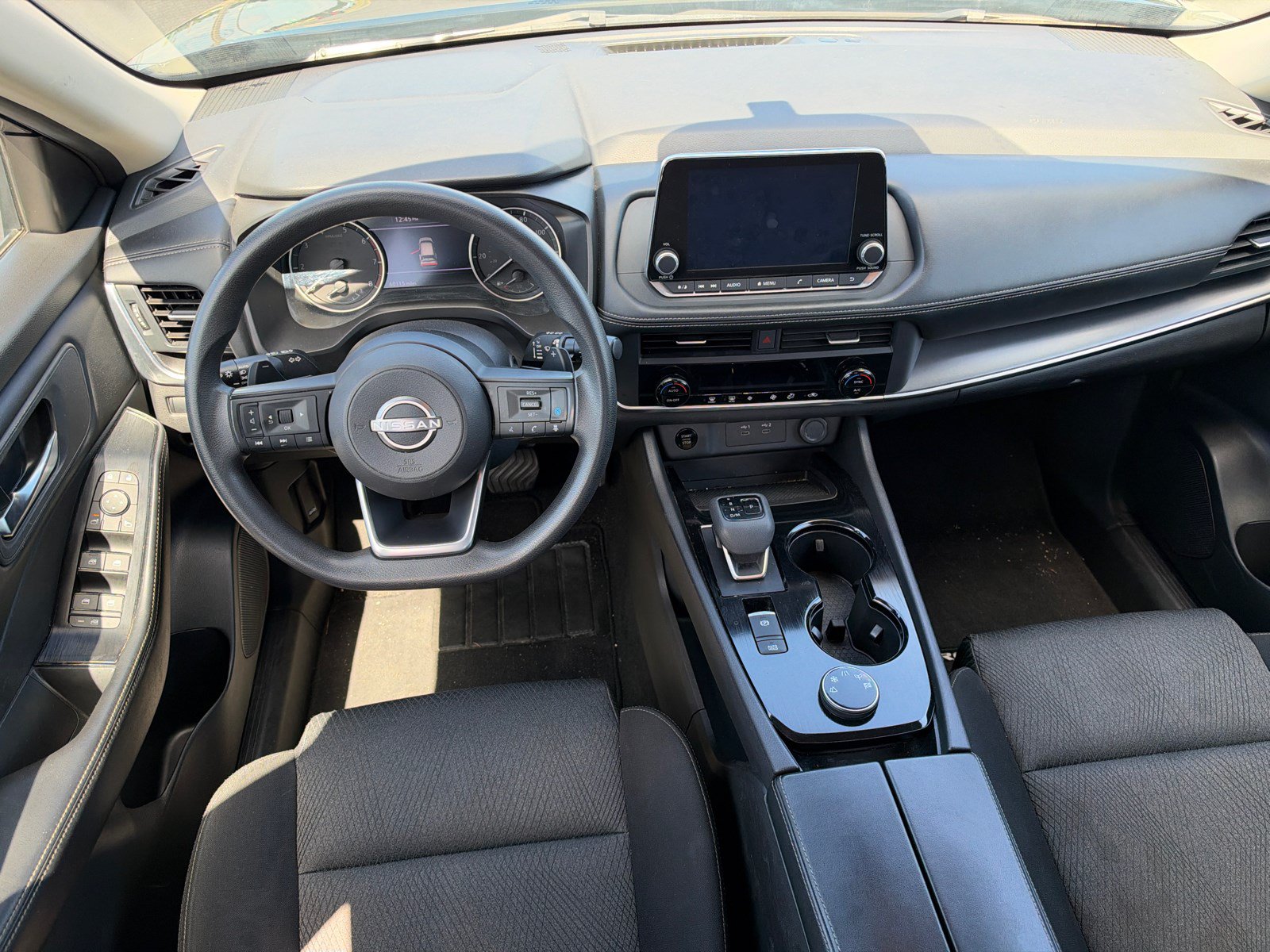 Used 2024 Nissan Rogue SV AWD/4WD image 21