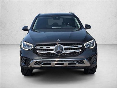 Used 2022 Mercedes-Benz GLC 300 4MATIC image 2