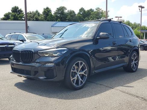 Used 2020 BMW X5 sDrive40i w/ M Sport Package RWD image 3