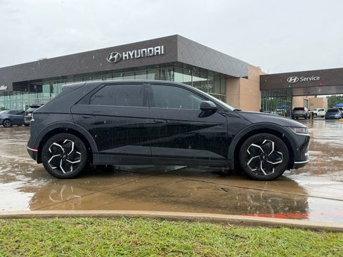 Used 2023 Hyundai Ioniq 5 SEL w/ Cargo Package RWD image 6