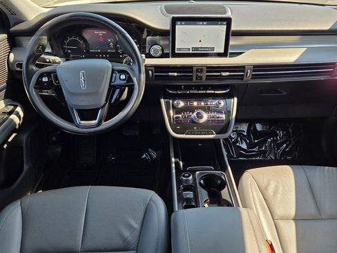 Certified 2022 Lincoln Corsair AWD w/ Premium Package image 18