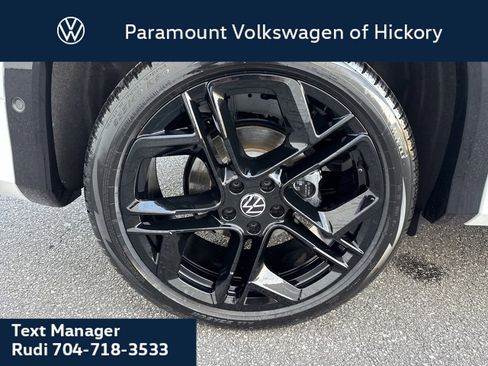 New 2026 Volkswagen Tiguan SE R-Line AWD/4WD image 10
