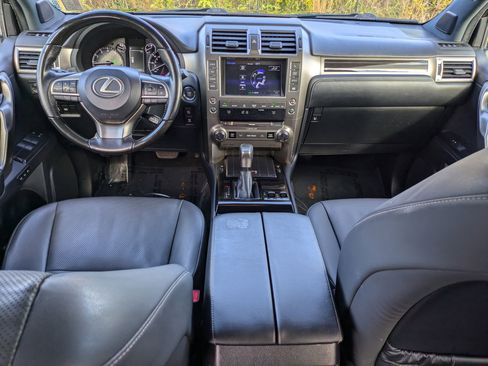 Used 2020 Lexus GX 460 Premium image 23
