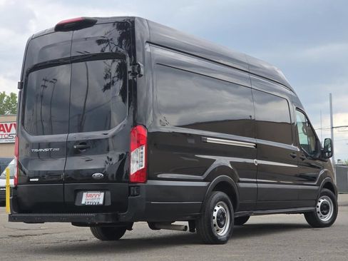 Used 2023 Ford Transit 250 148 High Roof Extended w/ Load Area Protection Package RWD image 11