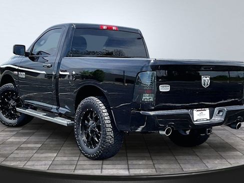 Used 2015 RAM 1500 Express AWD/4WD image 13