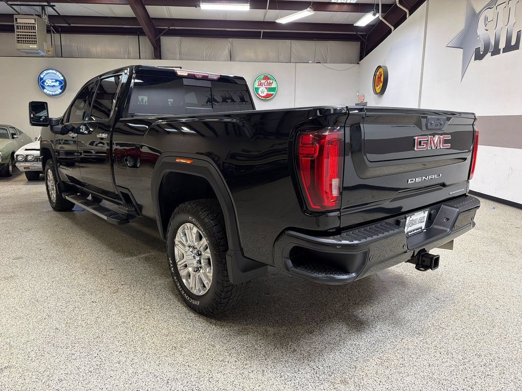 Used 2020 GMC Sierra 3500 Denali w/ Denali Ultimate Package AWD/4WD image 5