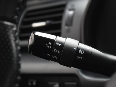 Used 2015 Toyota 4Runner SR5 image 28