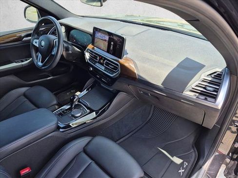 Used 2022 BMW X4 xDrive30i AWD/4WD image 22