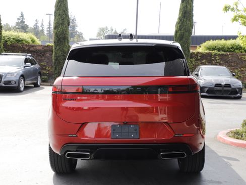 Used 2024 Land Rover Range Rover Sport Dynamic SE AWD/4WD image 7