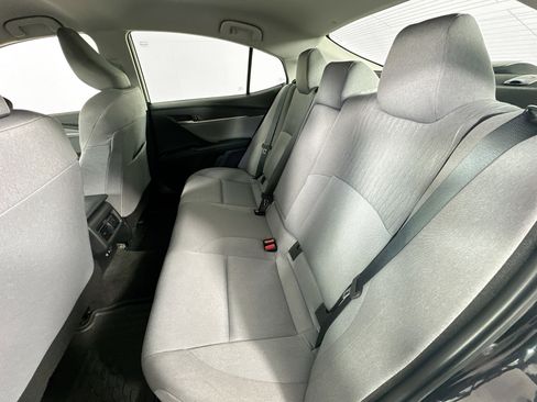 Used 2025 Toyota Camry LE image 22