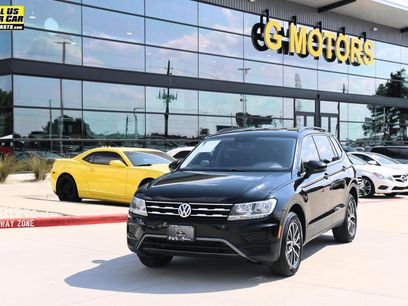 Used 2019 Volkswagen Tiguan SE