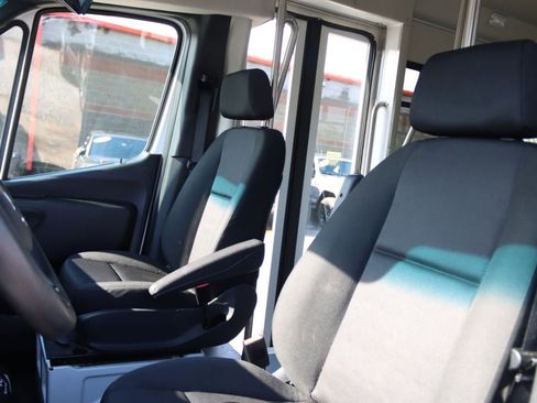 Used 2022 Mercedes-Benz Sprinter 3500 image 29
