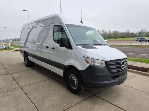 New 2026 Mercedes-Benz Sprinter 3500 image 14