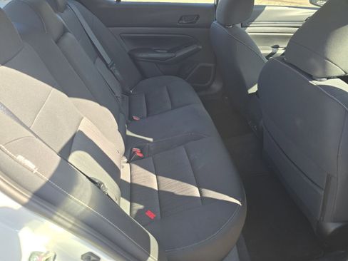 Used 2025 Nissan Altima 2.5 SV image 17