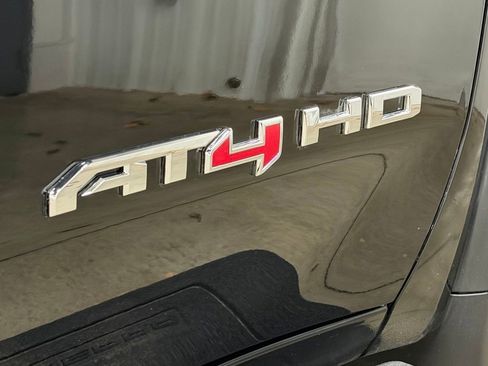 Certified 2022 GMC Sierra 2500 AT4 w/ AT4 Premium Plus Package image 18