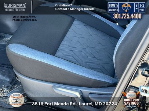 Used 2023 Nissan Versa SV FWD image 7
