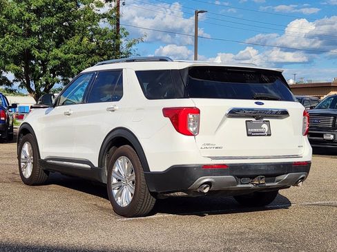 Used 2020 Ford Explorer Limited w/ Class III Trailer Tow Package image 9